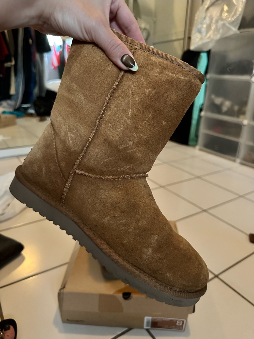 Koolaburra Chestnut Suede Short Shearling Boot